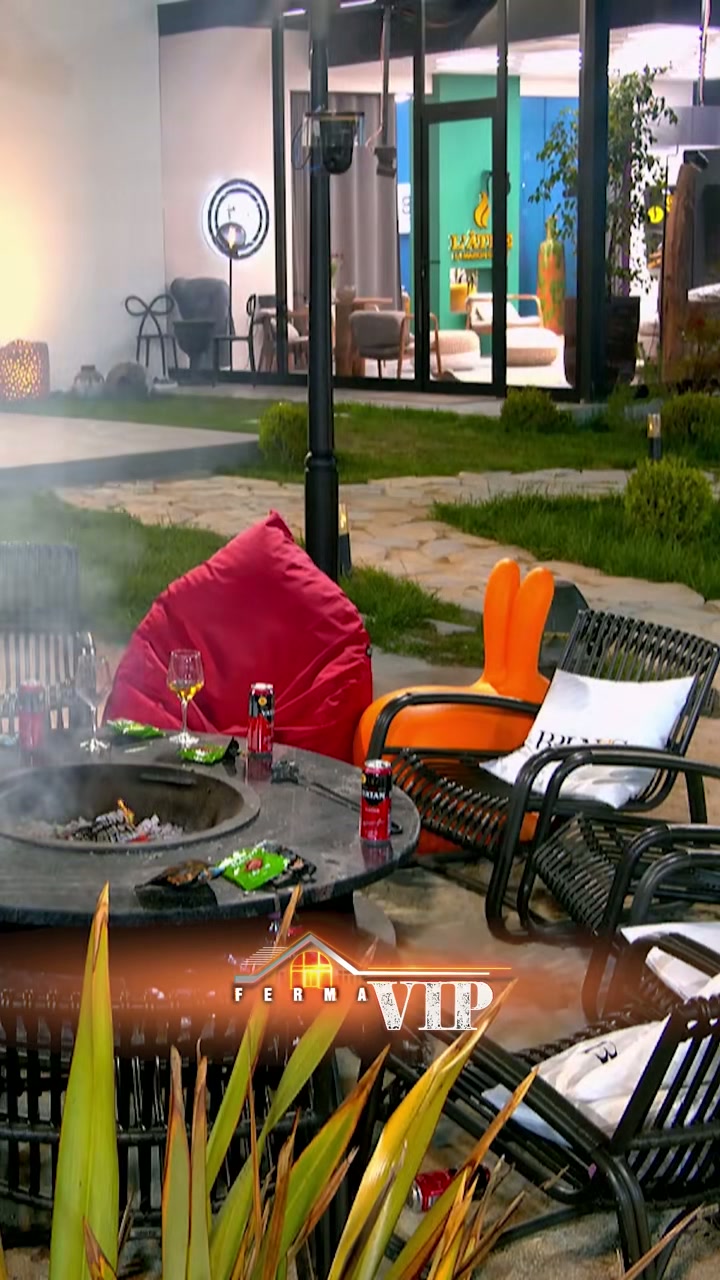 Adioni dhe Fabjola: Një Histori Komplikuar në Ferma VIP Albania