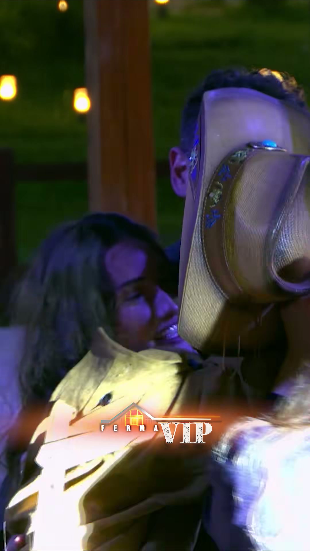 Momente Romantike mes Indrit dhe Vanesës në Ferma VIP Albania: Përqafohuni - screenshot 2