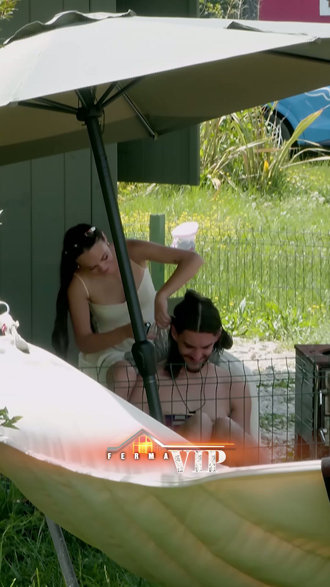 Adioni dhe Dona: Flokëve të Dasmës në Ferma VIP Albania - screenshot 2