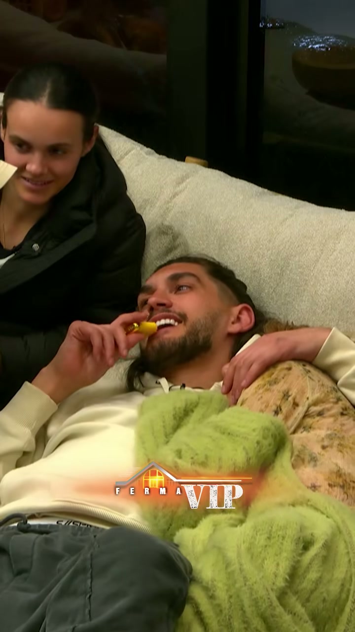 Momente emocionuese mes Mimozës dhe Adionit në Ferma VIP Albania - screenshot 2