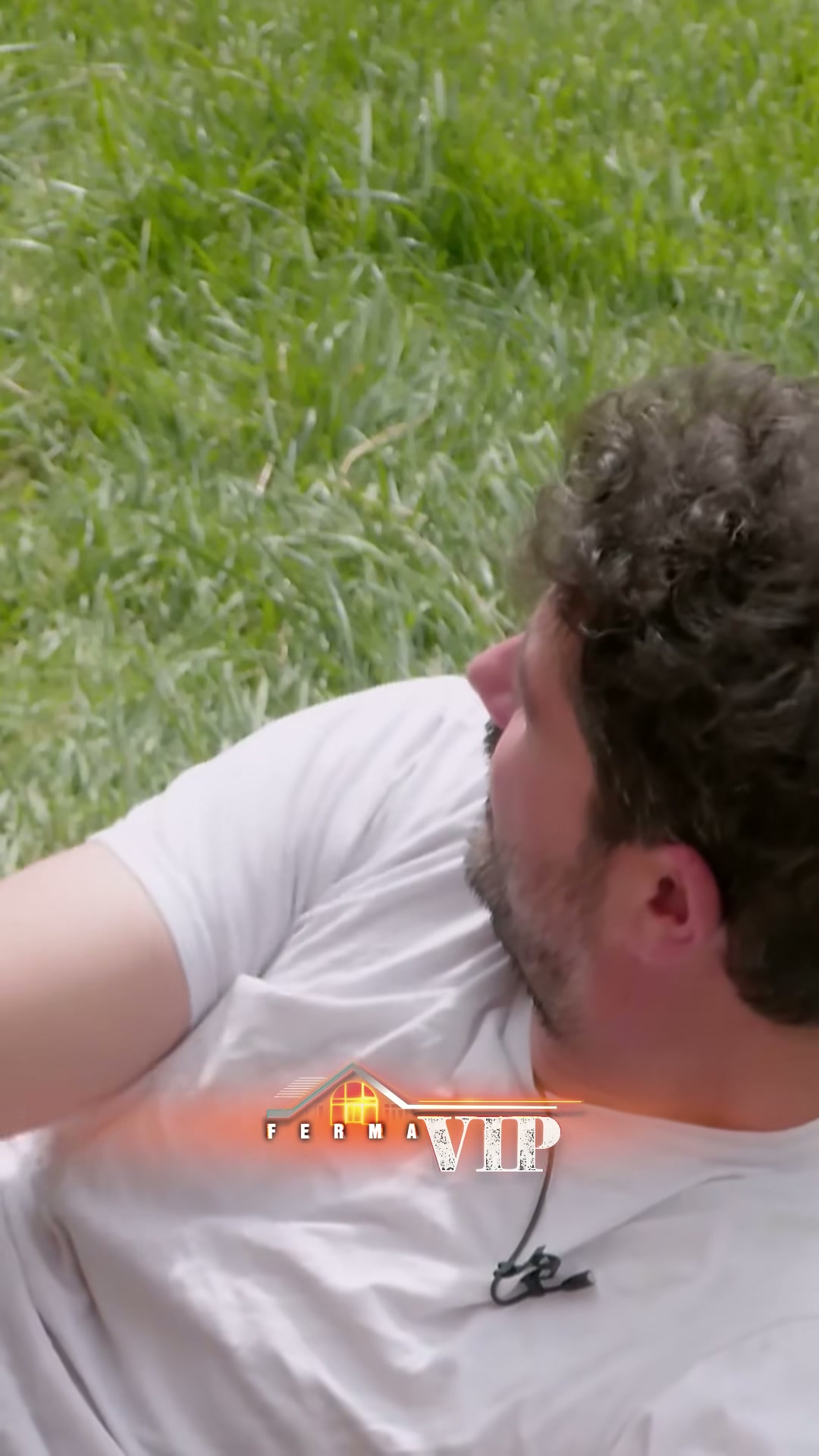 Indri Imiton Rafaelën në Ferma VIP Albania – Një Moment Humoristik që Nuk Duhet ta Humbisni! - screenshot 2