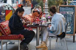 Individual pondering relationship signals and emotions after a first date experience