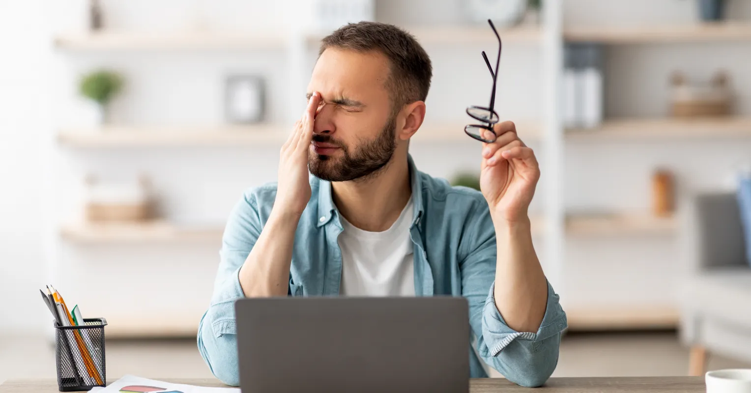 Individual feeling guilty while contemplating negative emotions about their partner