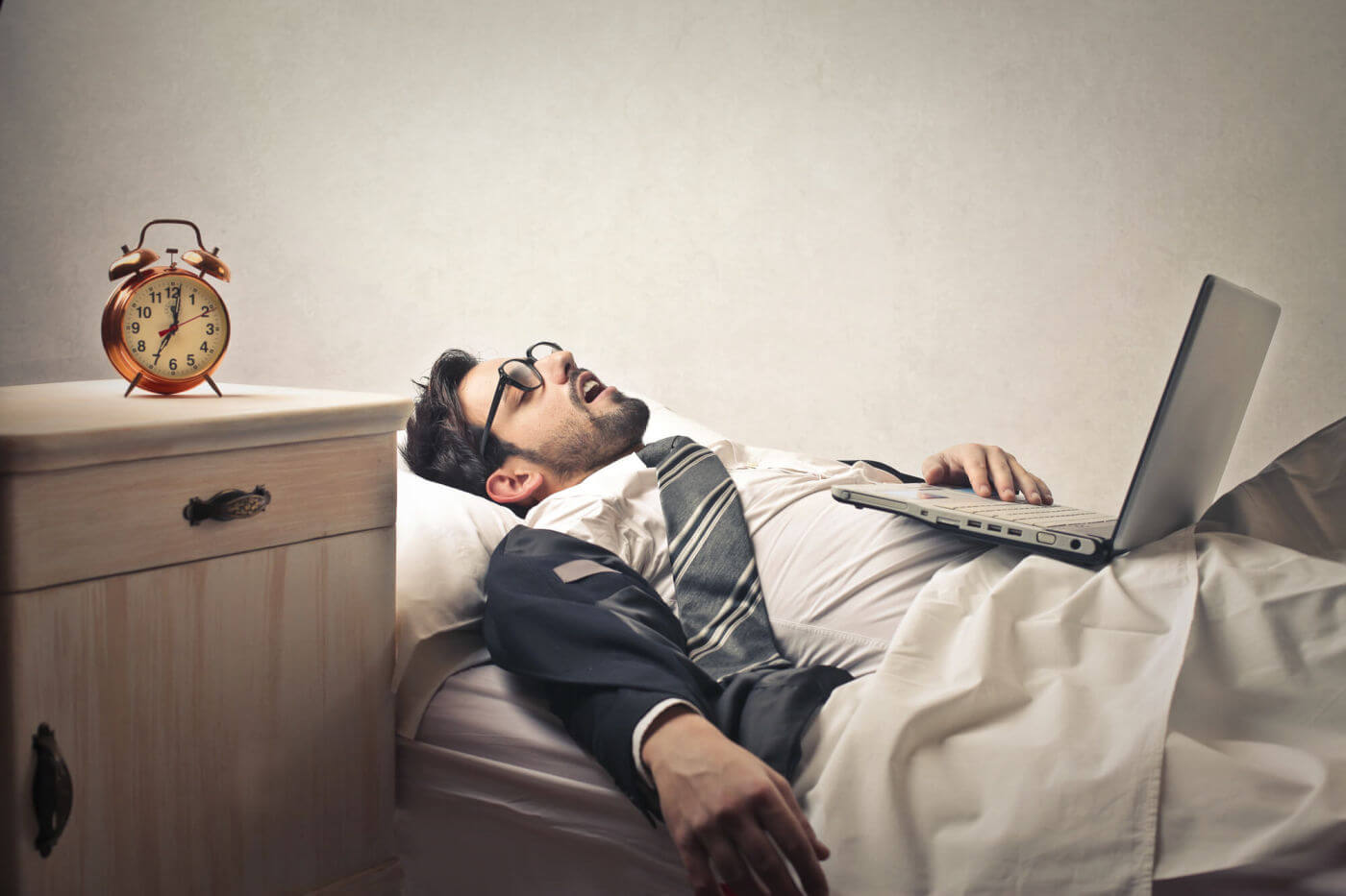 Person reflecting on uncertainty in a relationship connected to i procrastinate when i want to succeed in my
