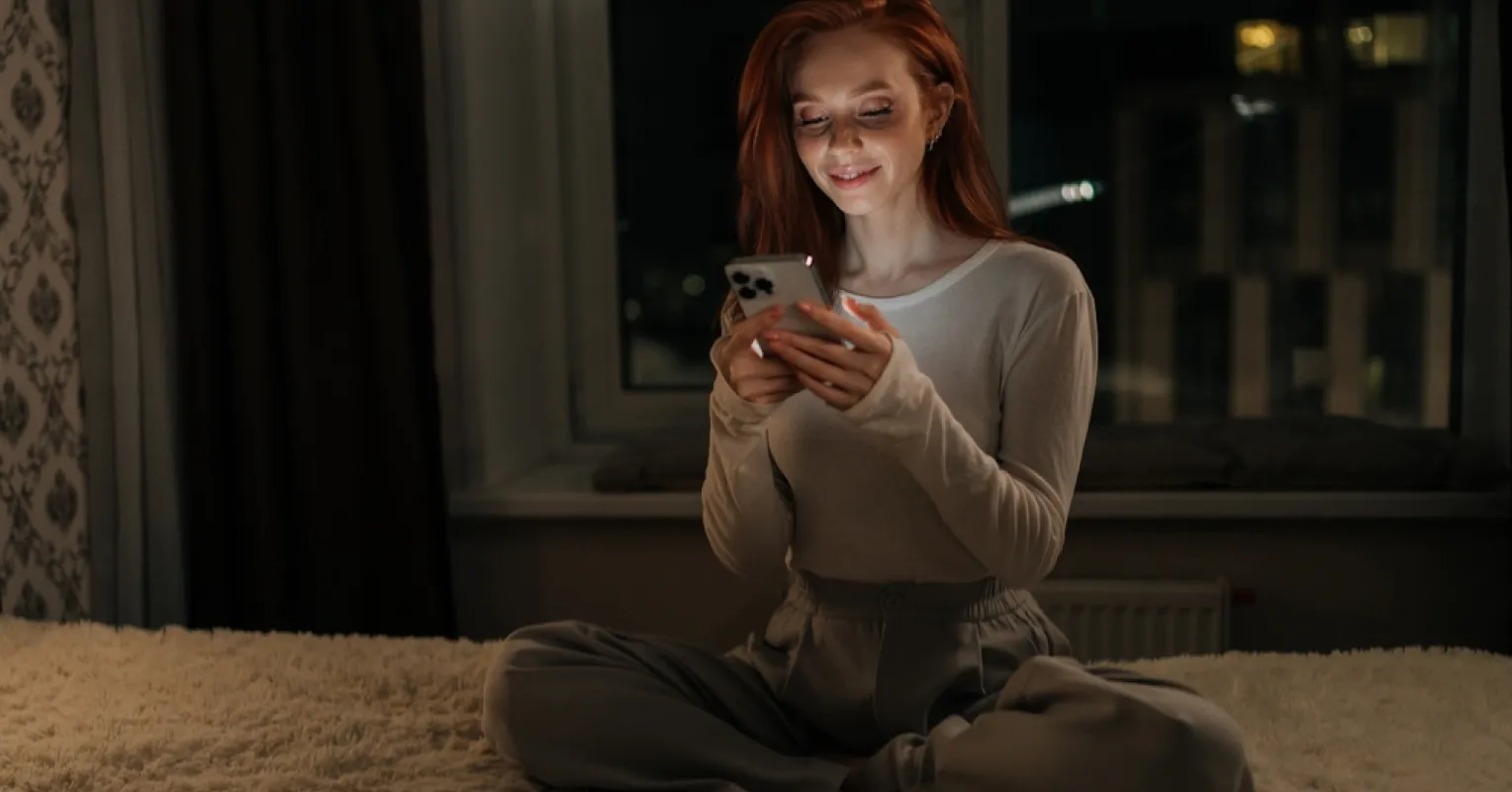 Person experiencing confusion about mixed signals after dating from a mobile app
