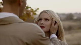Couple emotionally reacting during a tense argument, highlighting relationship signals in conflict