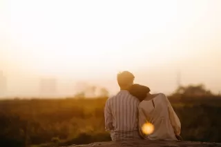 Individual examining feelings of anxiety as relationships deepen and become more serious