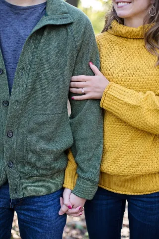 Person experiencing attraction while witnessing acts of kindness in relationships