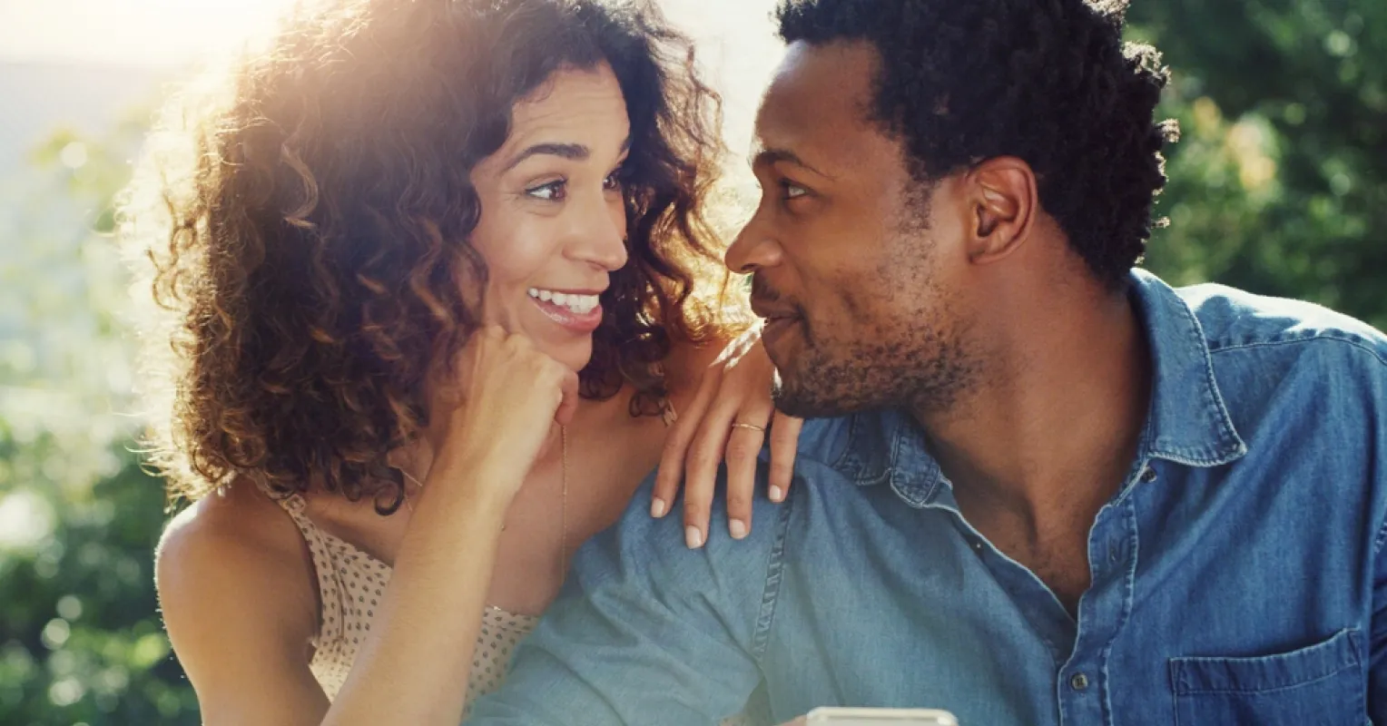 Couple experiencing emotional tension, indicating signs that my partner feels insecure in our relationship