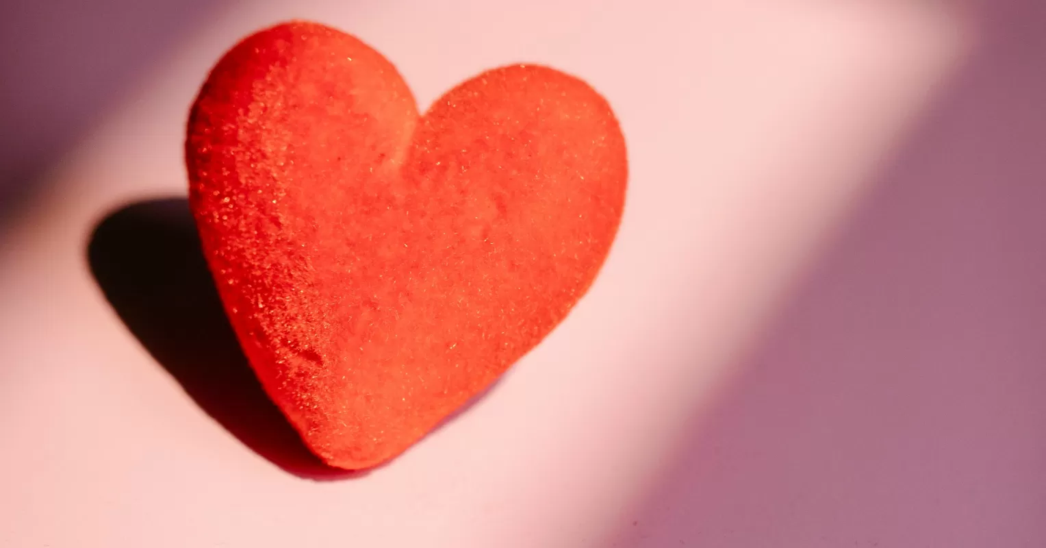 Person reflecting on uncertainty in a relationship connected to i feel empty in a relationship