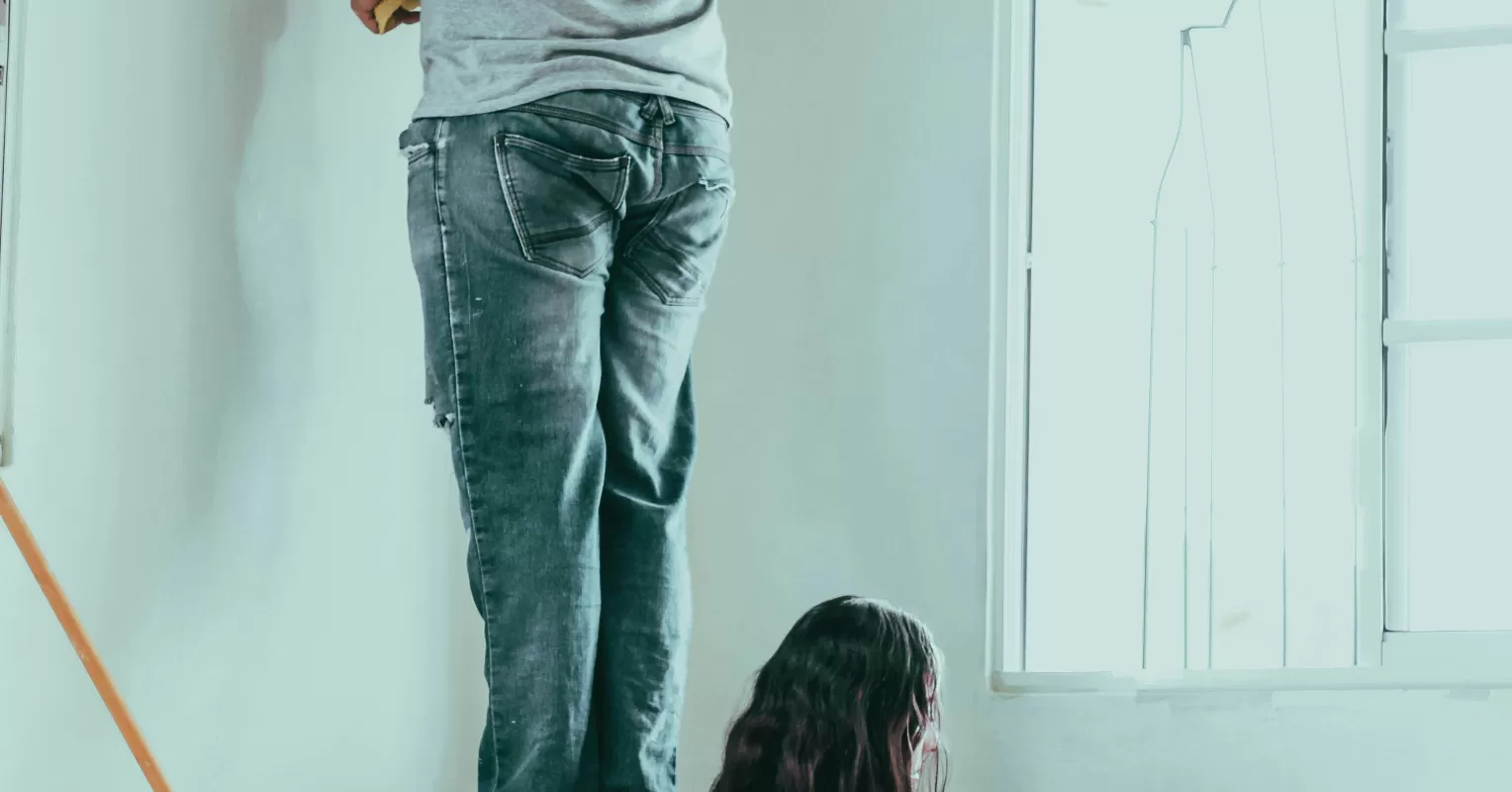 Person reflecting on uncertainty in a relationship connected to i feel anxious when my partner texts back slowly