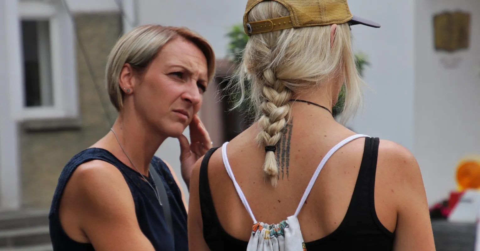 Individual feeling overwhelmed during a difficult discussion about relationship signals