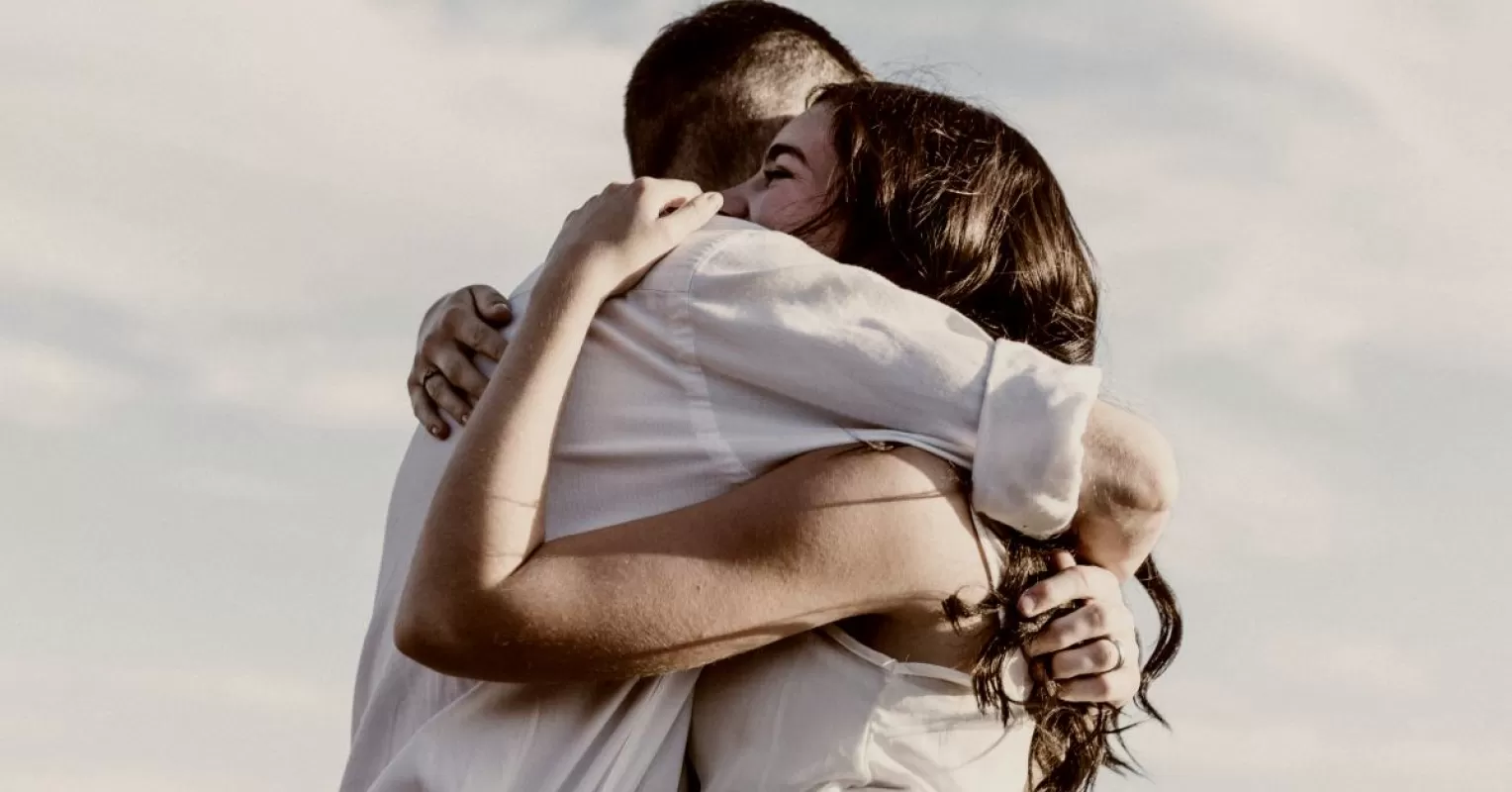 Couple discussing fears about self-improvement in their relationship