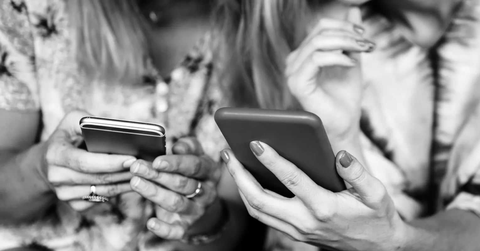 Person noticing subtle social behavior signals connected to why do some adults feel embarrassed to seek new