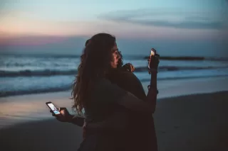 Person reflecting on emotional distance and withdrawal connected to i feel emotionally closer to someone when they are