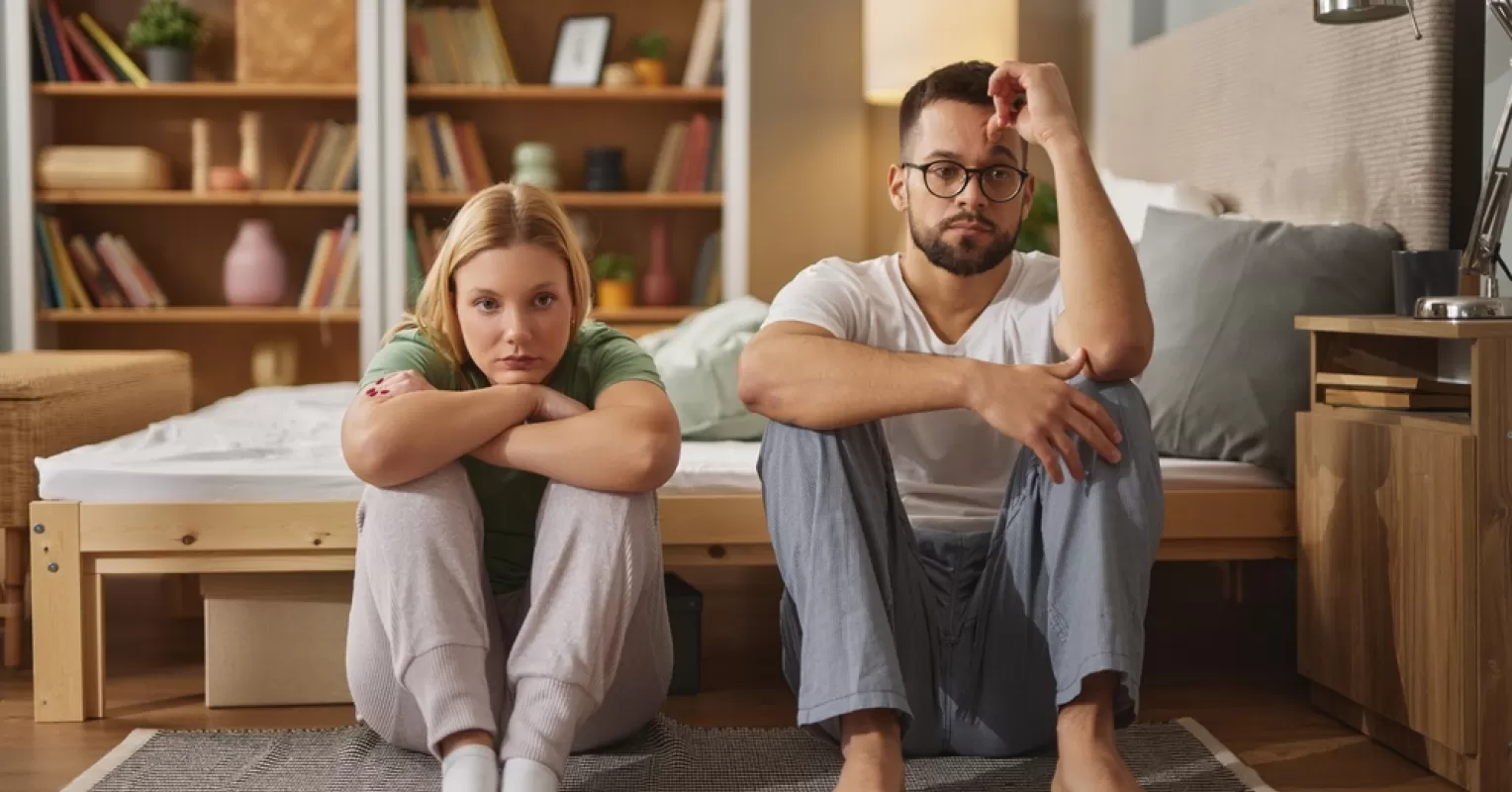 Person reflecting on uncertainty in a relationship connected to my partner stops being affectionate