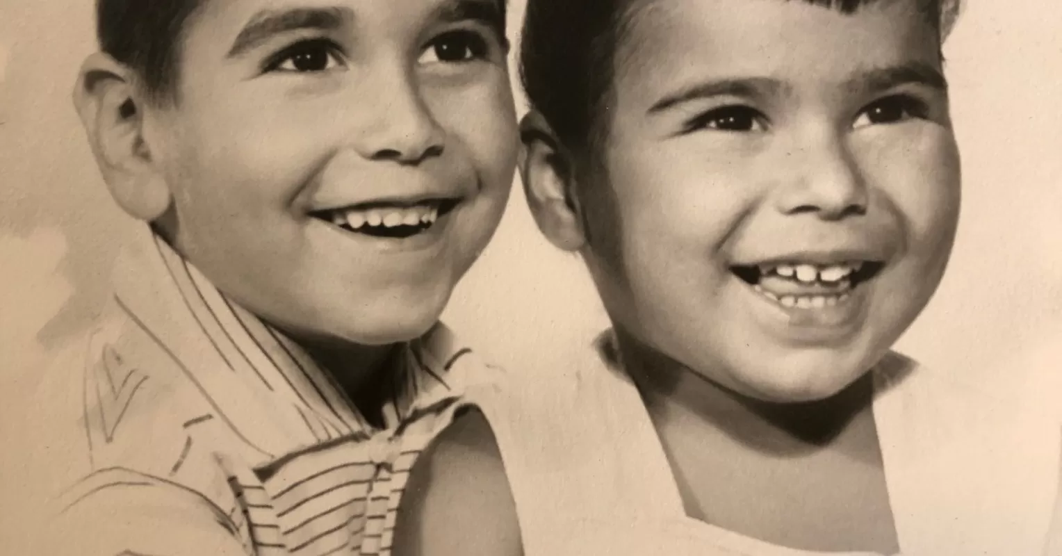 Two siblings discussing boundaries to improve their relationship and reduce estrangement