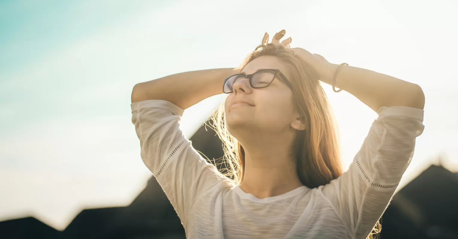 Person reflecting on emotional behavior and meaning connected to what does it mean to be emotionally closed off